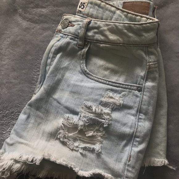 ❤️ EUC Garage Festival Shorts Light Wash - Picture 3 of 8